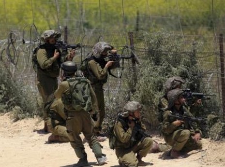 IDF solders on the Syrian-Israeli border.