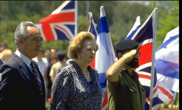 Shimon Peres and Margaret Thatcher