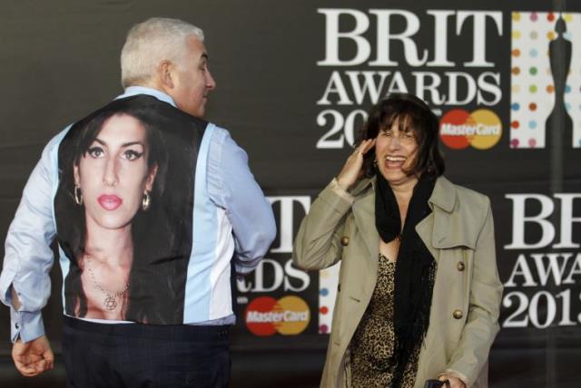 Friends, musicians honor Winehouse at 'AMY' London premiere - The