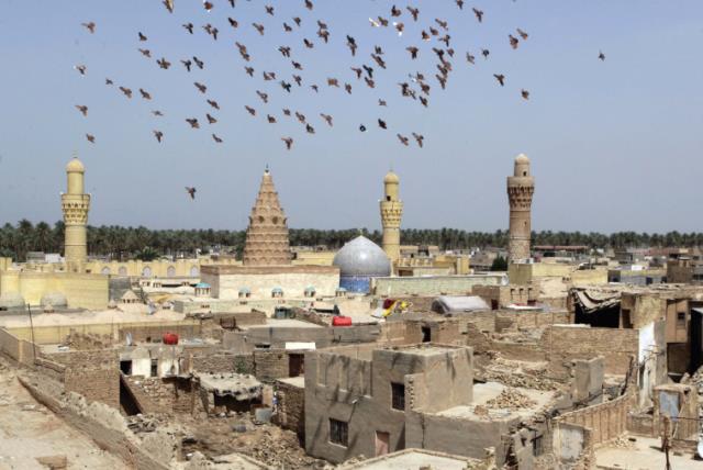 A JEWISH shrine containing the tomb of the prophet Ezekiel in the Iraqi town of Kifl, south of Baghdad. The author describes his last Passover in Iraq. (photo credit: REUTERS)