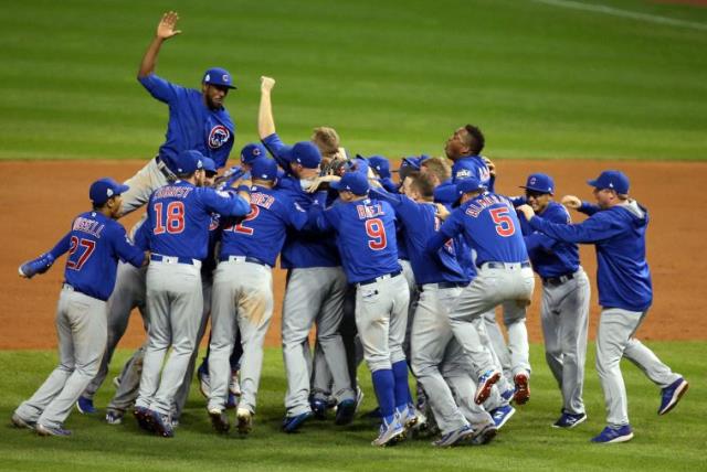 Chicago Cubs 1908 World Series Champions Team Portrait Premium