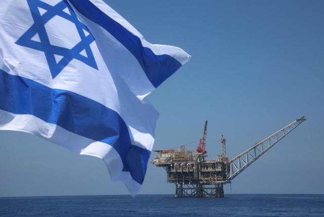 Israeli natural gas field in the Mediterranean (photo credit: MARC ISRAEL SELLEM/THE JERUSALEM POST)