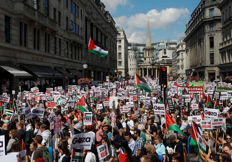 Borderline views: Britain, anti-Semitism and the Gaza war - Opinion ...