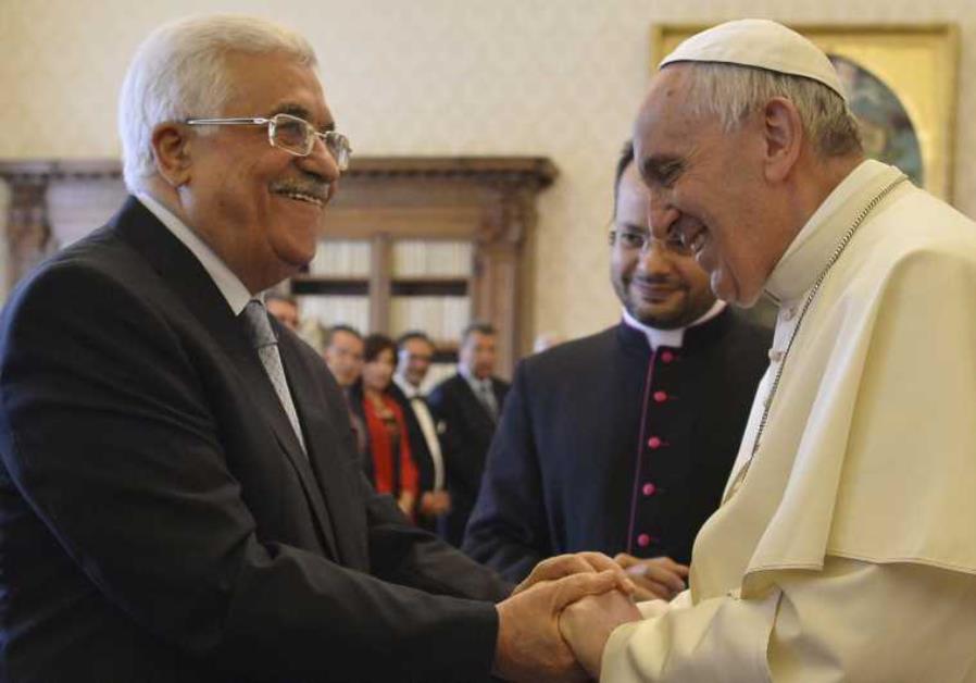 Pope calls on Abbas to be an 'angel of peace' during Vatican meeting ...